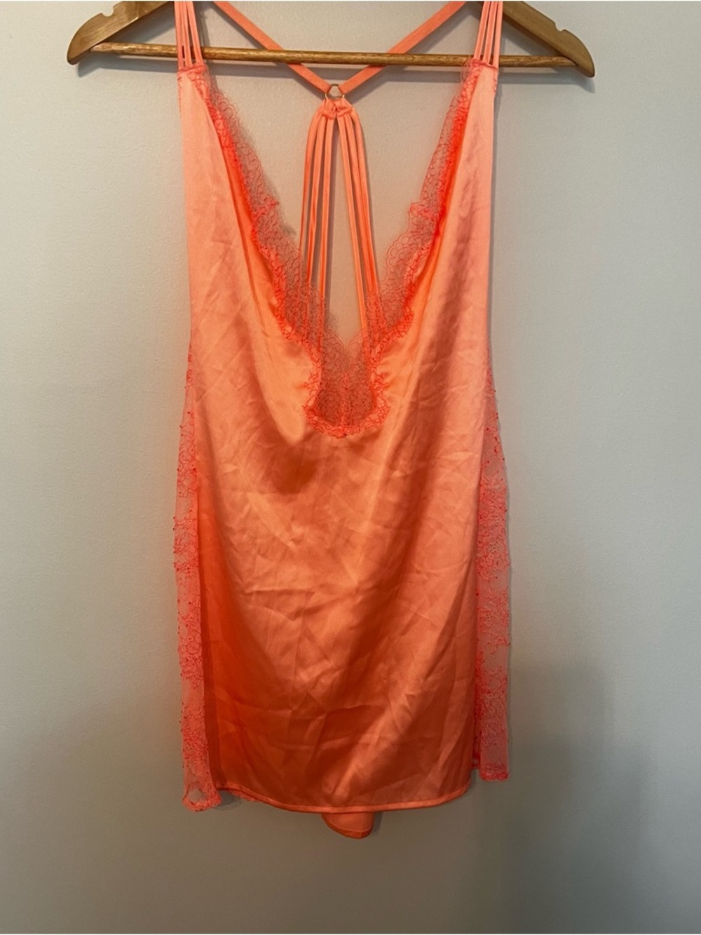 Victoria’s Secret Satin Lace Chemise Top Coral Size Large Sleepwear